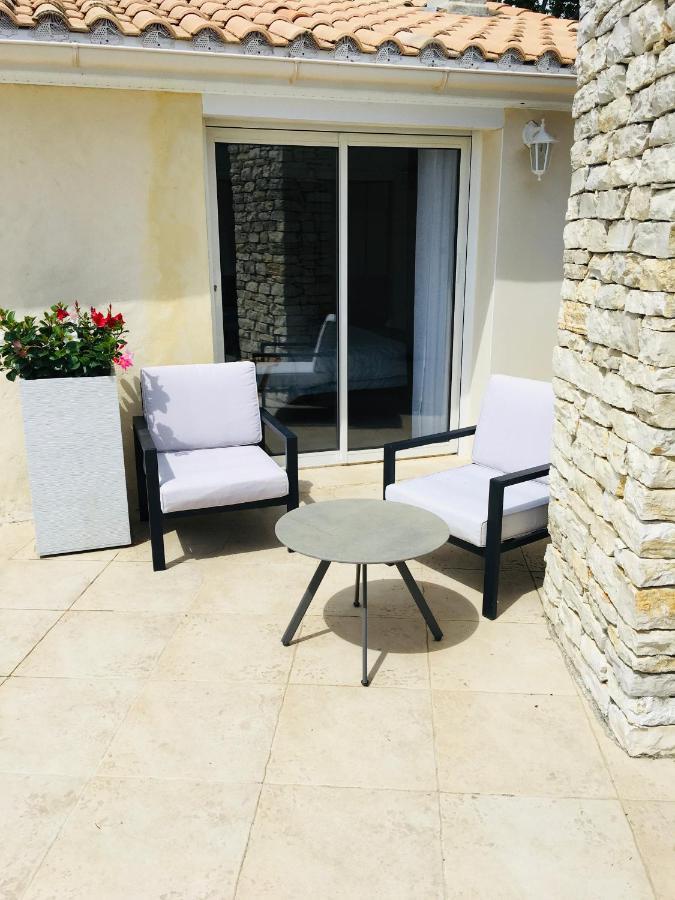 La Villa Mediterranee Wellness Spa Piscine Saint-Drezery Exteriör bild