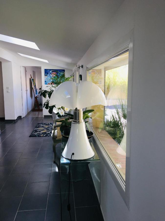La Villa Mediterranee Wellness Spa Piscine Saint-Drezery Exteriör bild