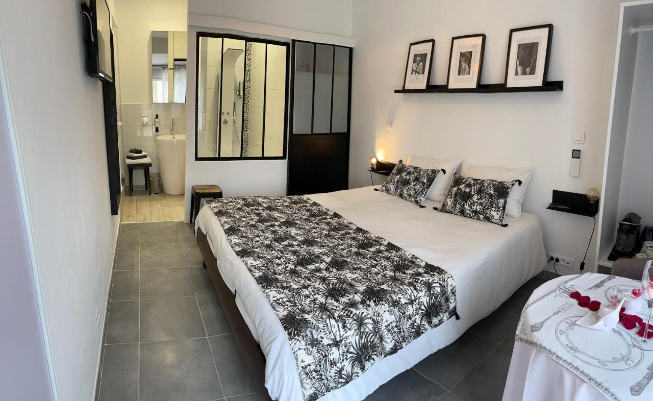 La Villa Mediterranee Wellness Spa Piscine Saint-Drezery Exteriör bild